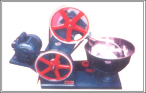 Manufacturers Exporters and Wholesale Suppliers of Flour Kneading Machine Ahmedabad Gujarat